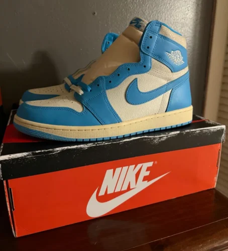Air Jordan 1 Retro High ‘UNC Reimagined’ DZ5485-402 photo review