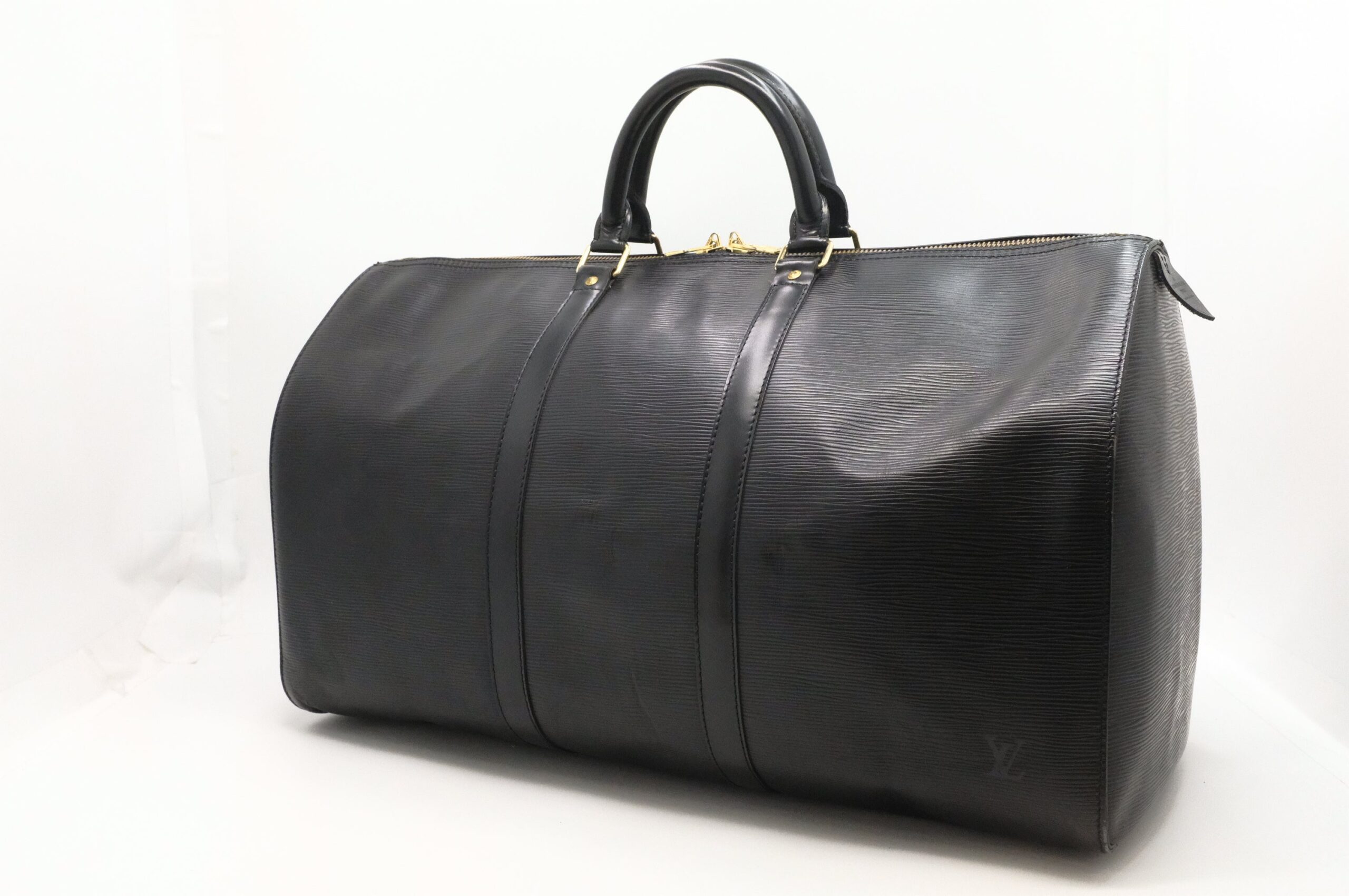 Louis Vuitton Keepall 55 in Black Epi Leather