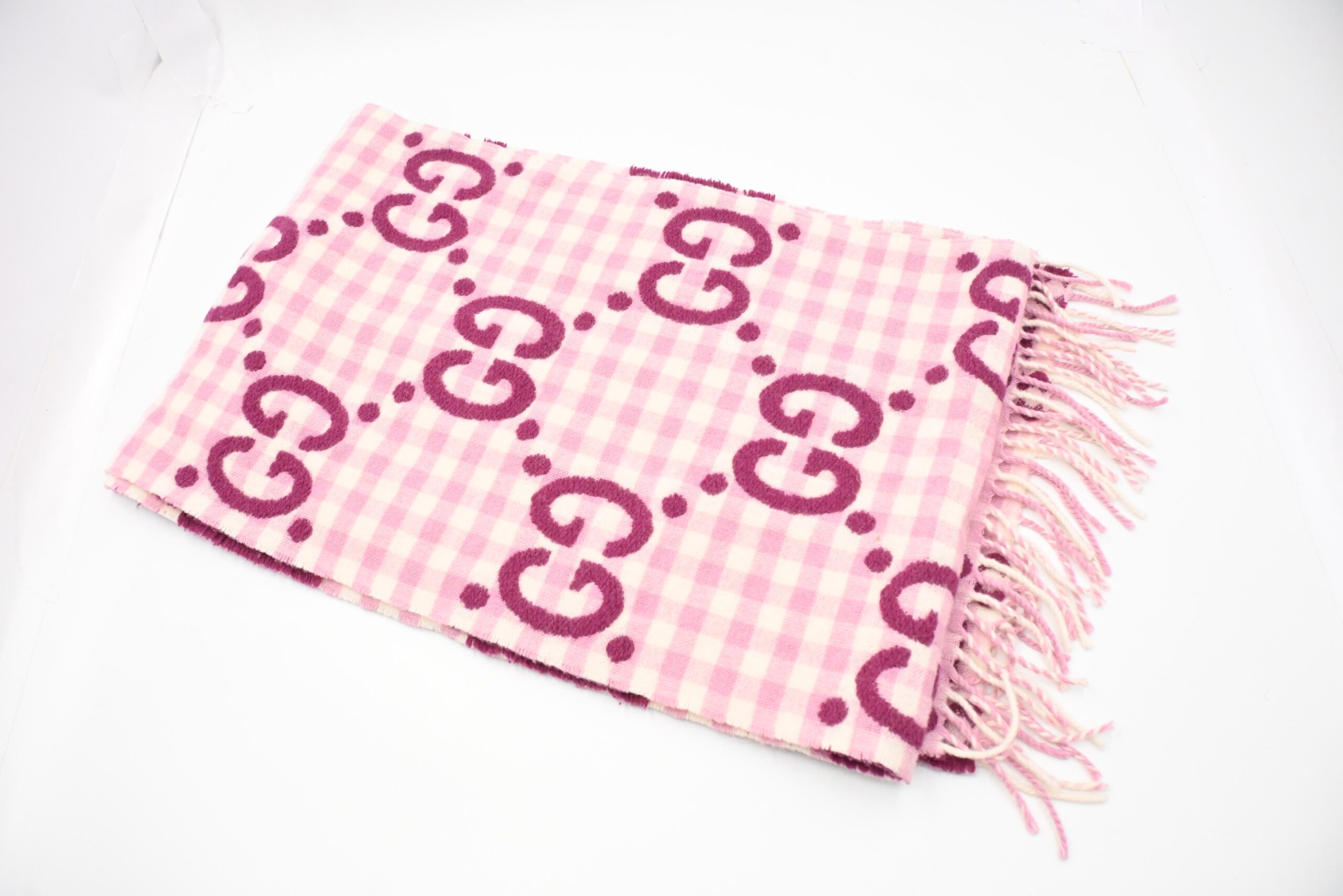 Gucci Scarf in Pink Checked Wool