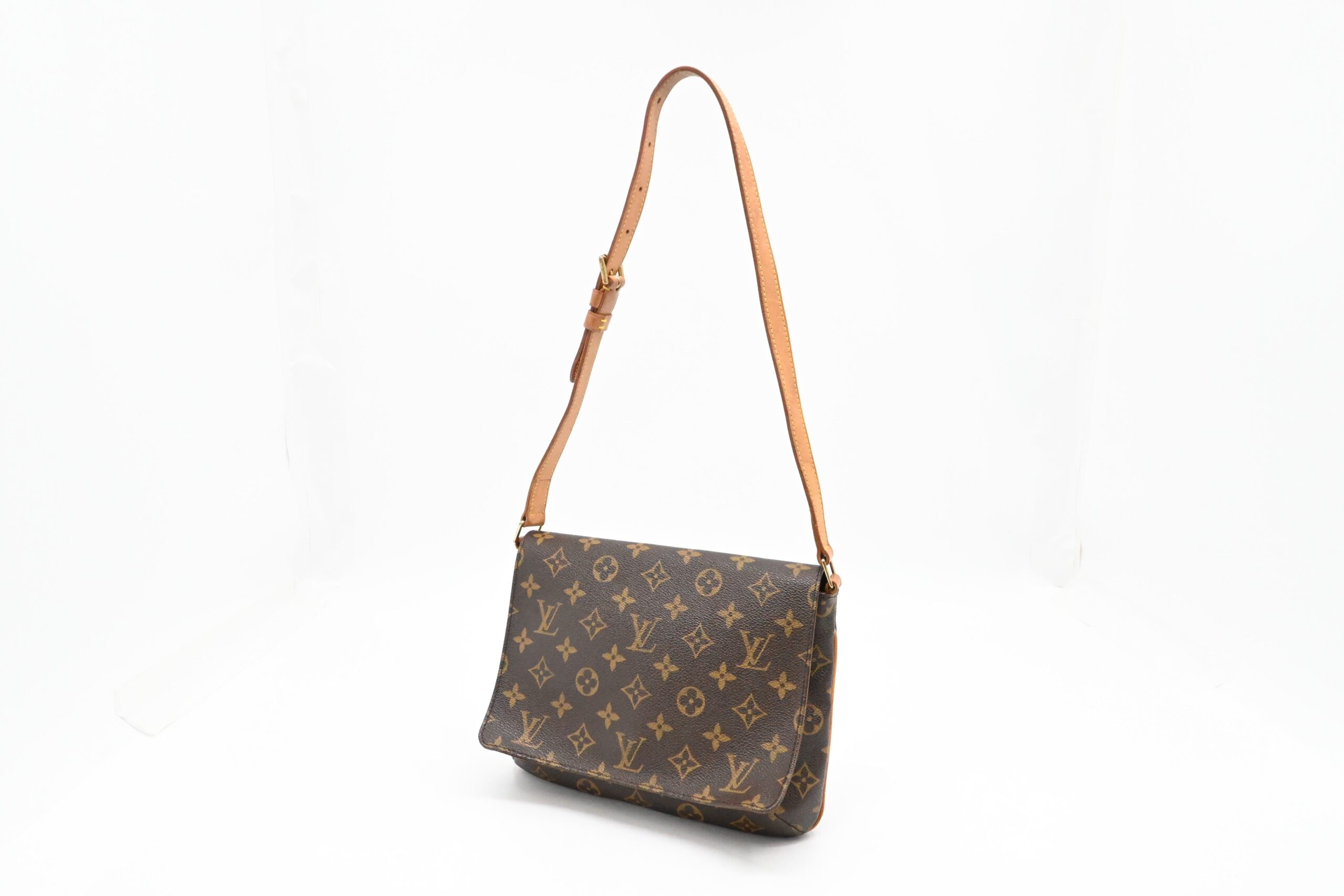 Louis Vuitton Musette Tango in Monogram Canvas